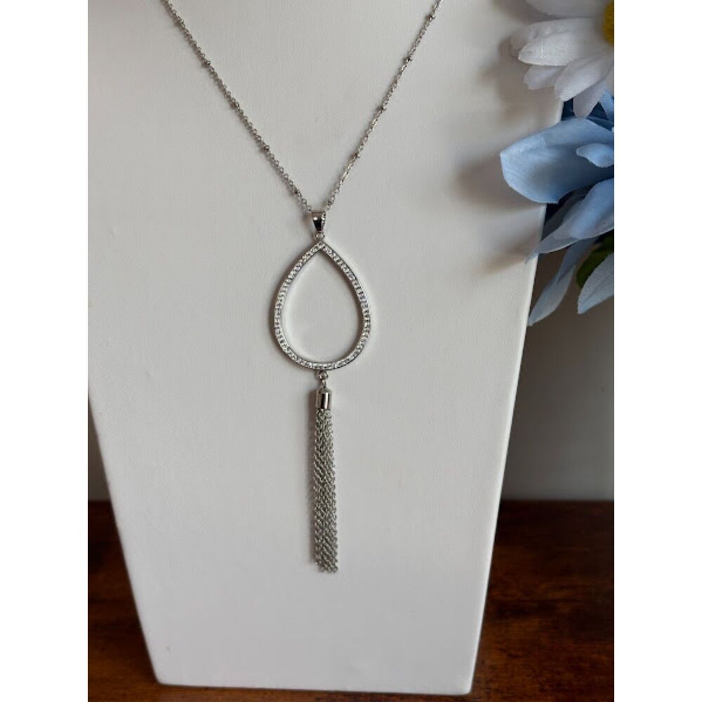 Swarovski Crystal Elements Teardrop Tassel Pendant Necklace 22" NWOT